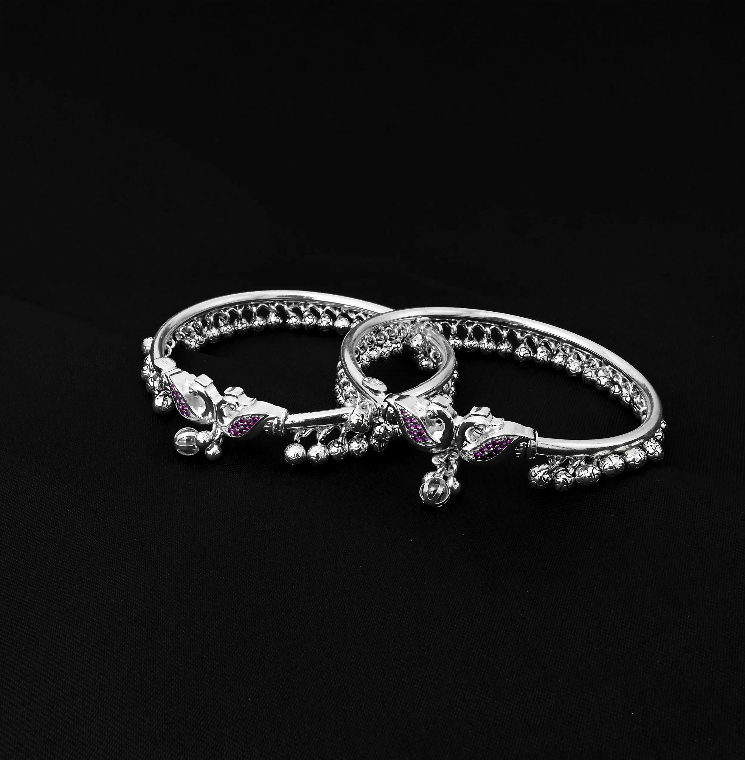Beautiful Peacock Design Silver Kada Payal with Ghungroo - Image 2