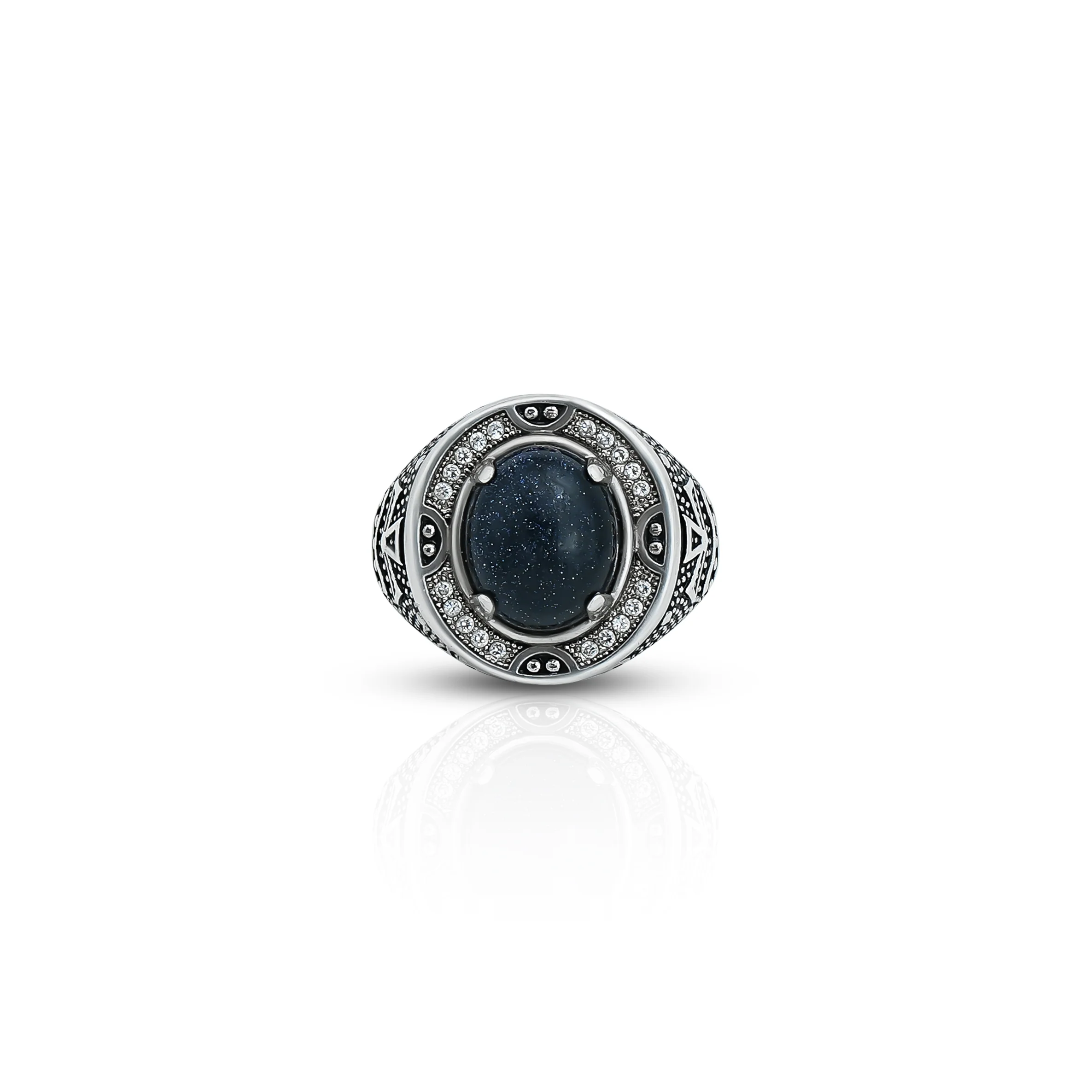 Black Oval Gemstone Silver Ring - Image 2