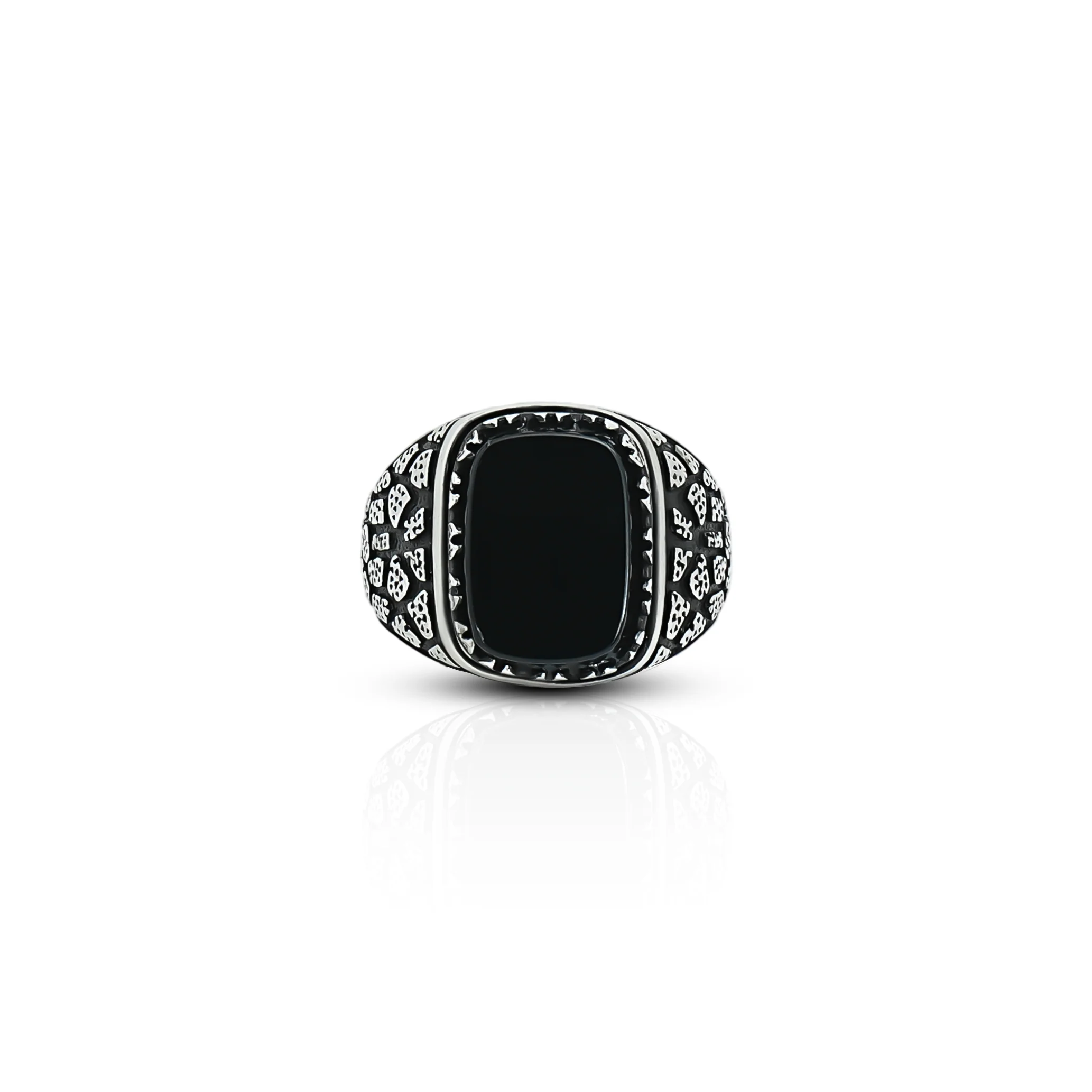 Black Stone Engraved Sterling Silver Ring - Image 2