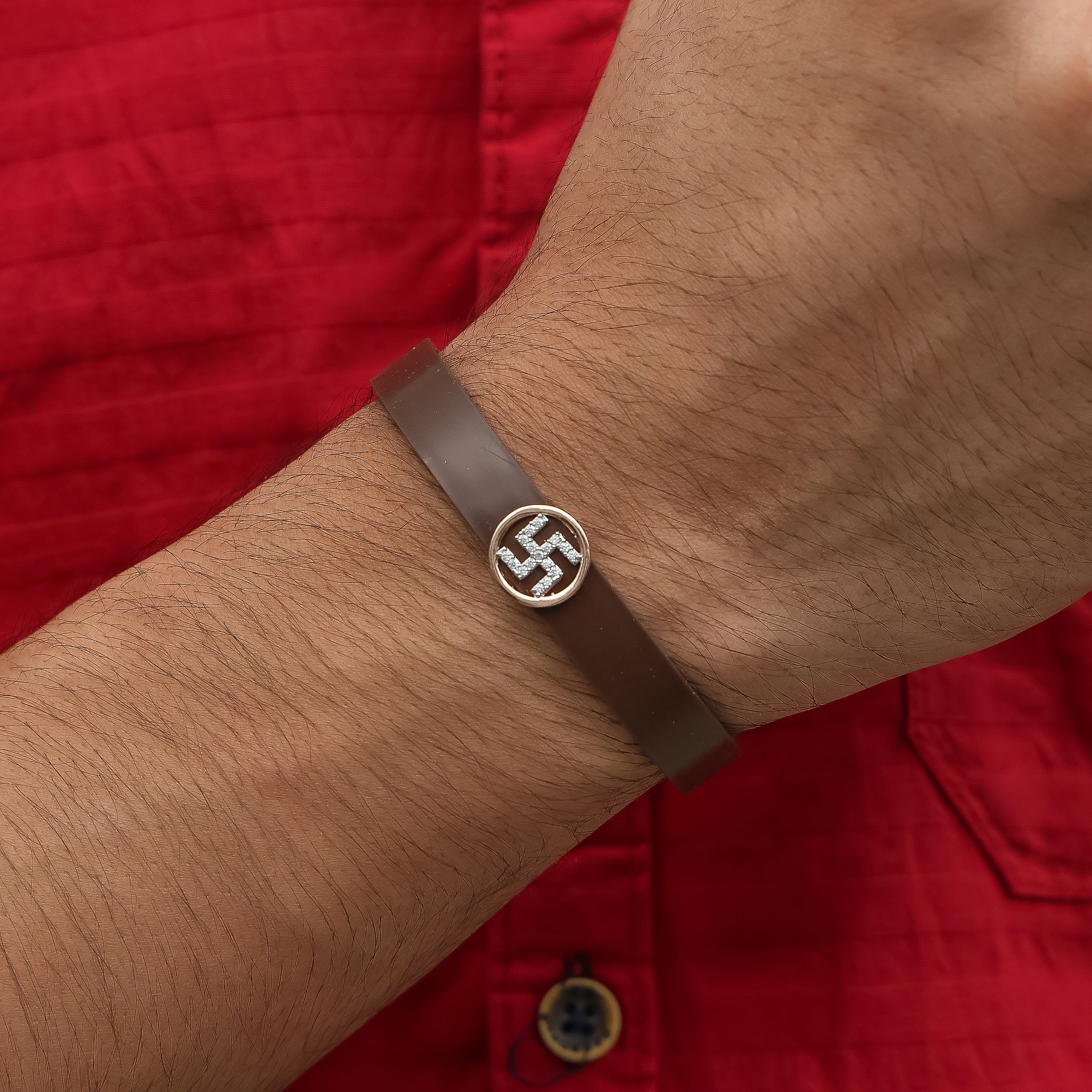 Classic Men's Silver Swastik Wristband - Image 2