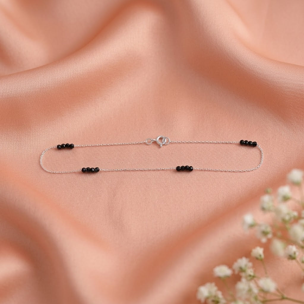 Cute Simple Black Beads Payal/Anklet for Women Lightweight Design - Image 3