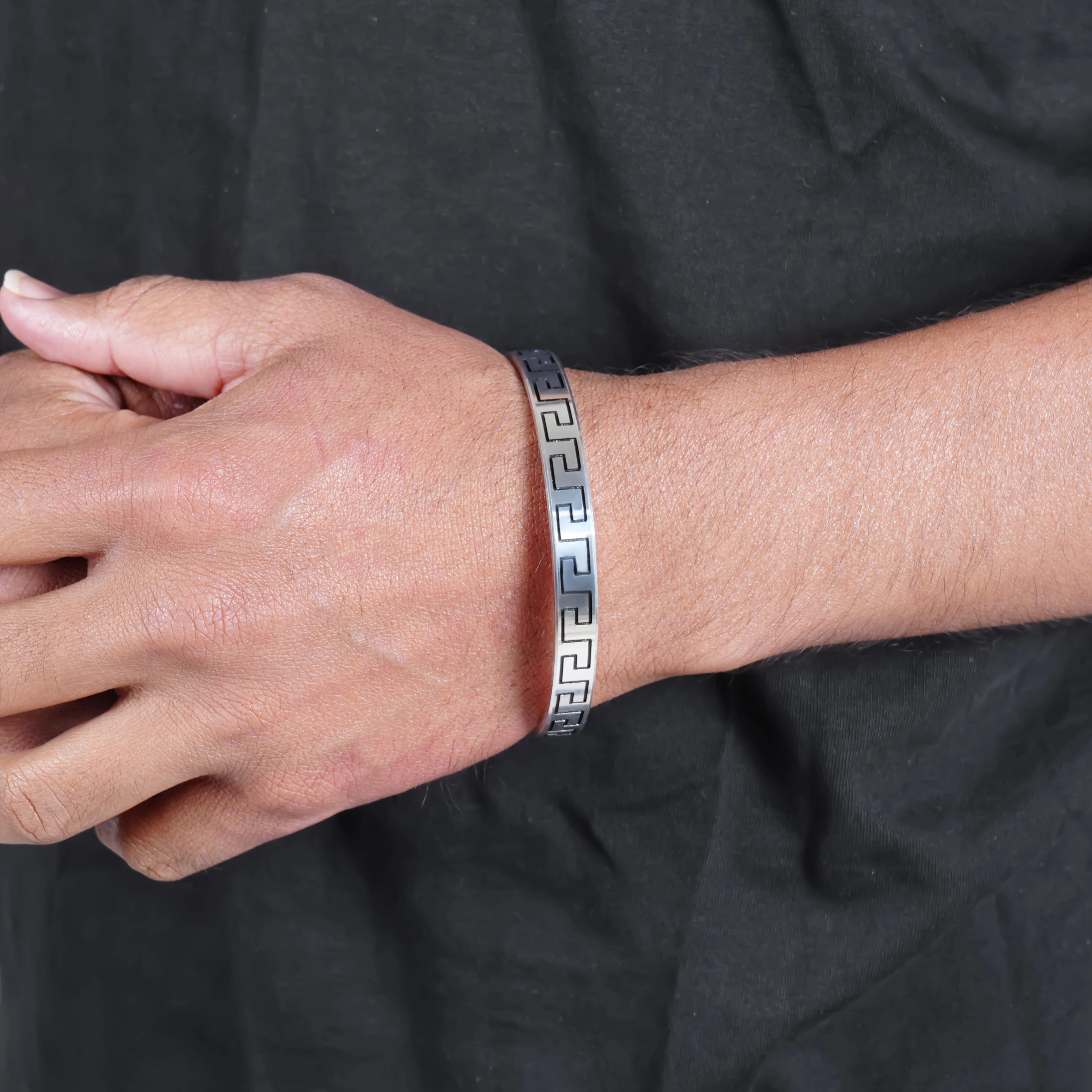 Elegant 925 Silver Kada for Boys – Fashionable & Strong - Image 2