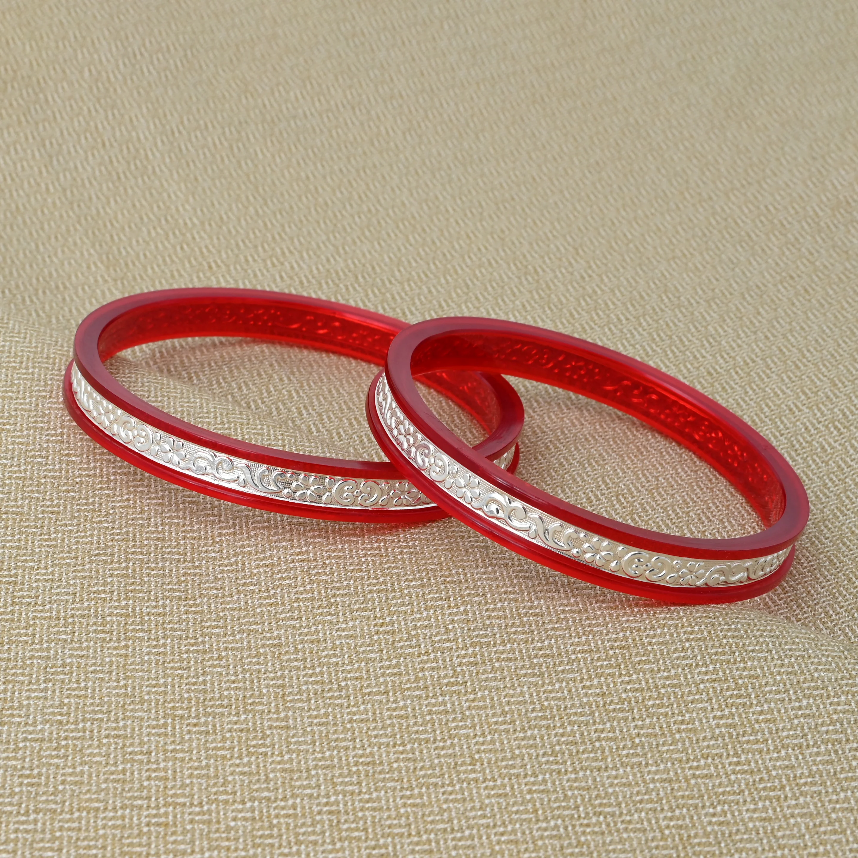Elegant Silver Bangles For Any Occasion - Image 2