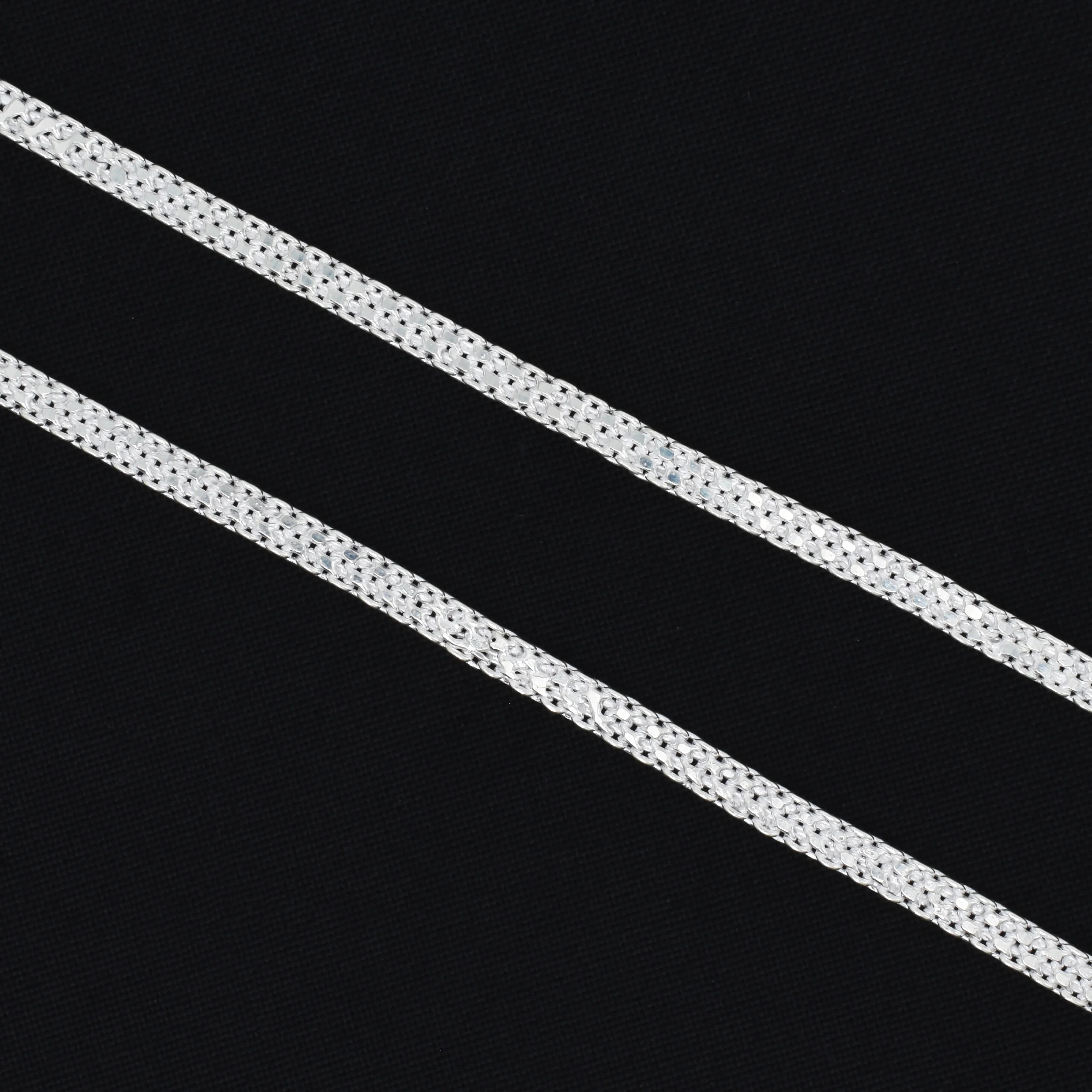 Elevate Your Everyday Style with Our Elegant Simple Chain Silver Payal - Image 4