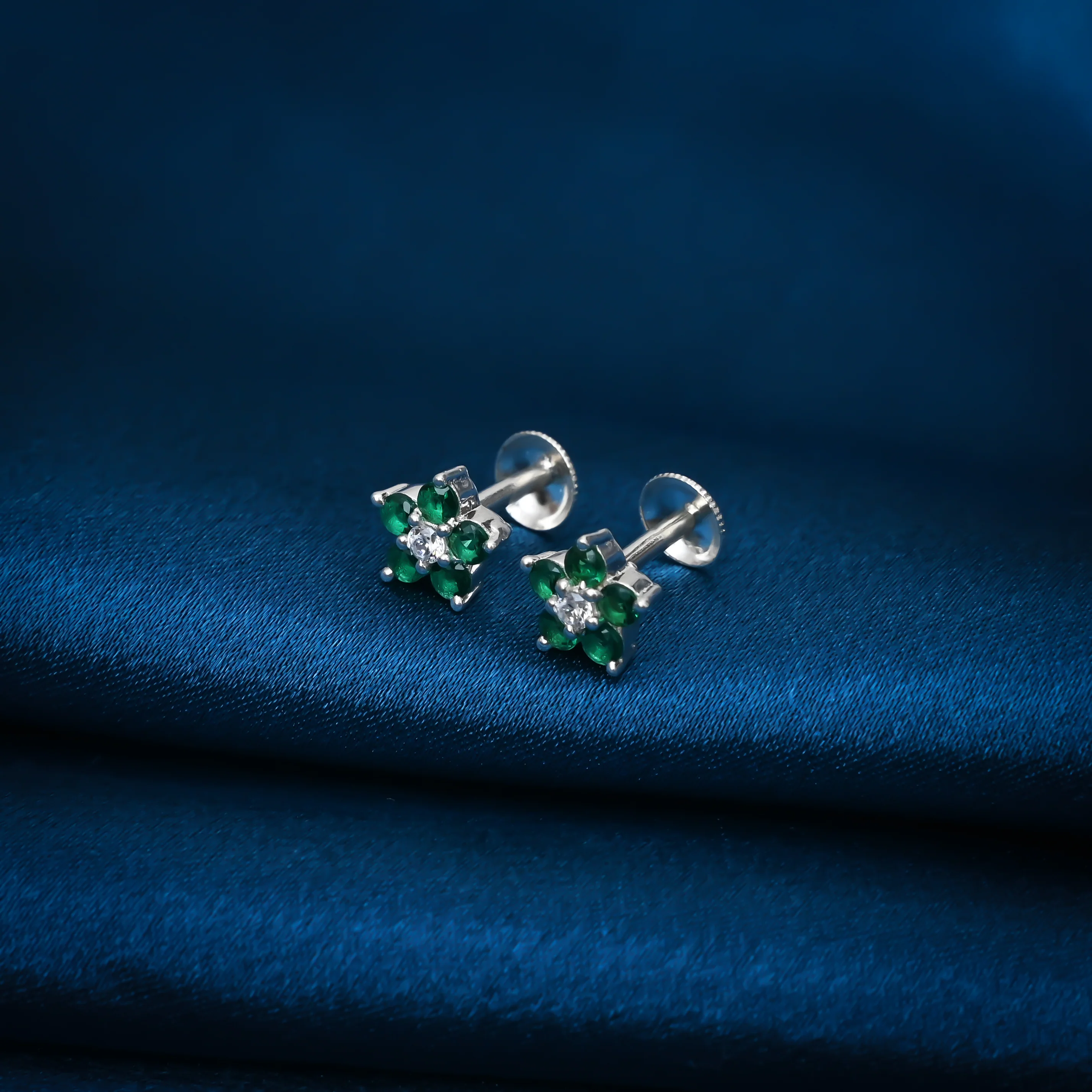 Flower Design Green Stone Silver Earrings - Image 4