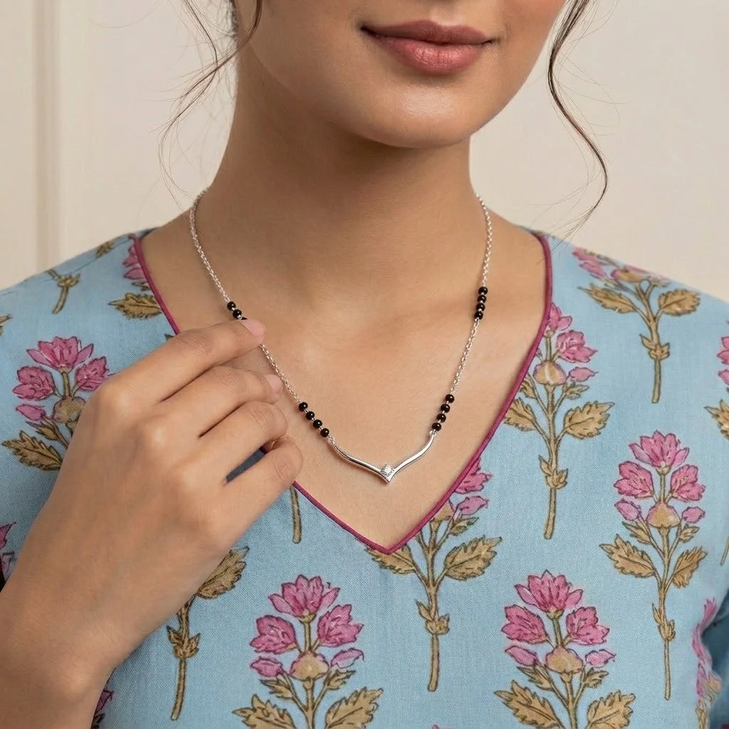 Lightweight V Curve Silver Mangalsutra Necklace - Image 2