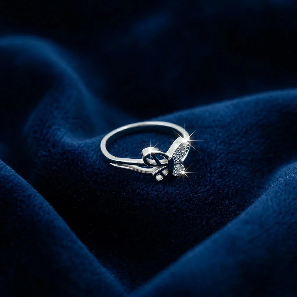 Minimalist Silver Butterfly Ring for Women - Image 4