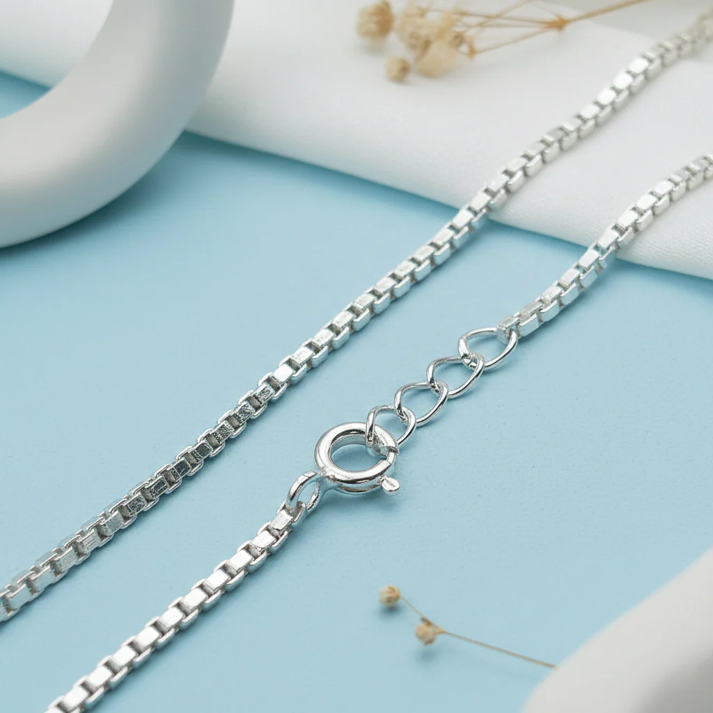 Premium Box Link Bracelet Pure Silver & Gold Polished Finish - Image 3