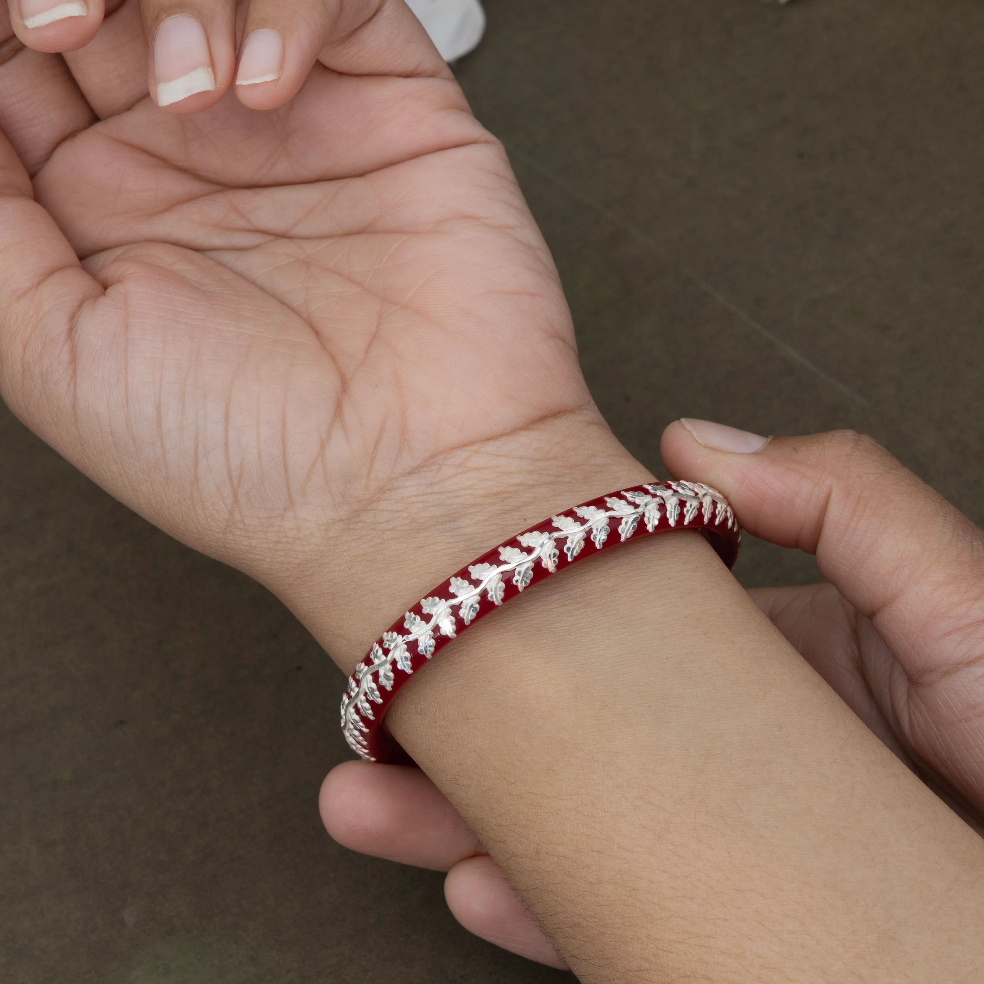 Red Glass Bangles with Pure Silver Leaf Design - Image 2