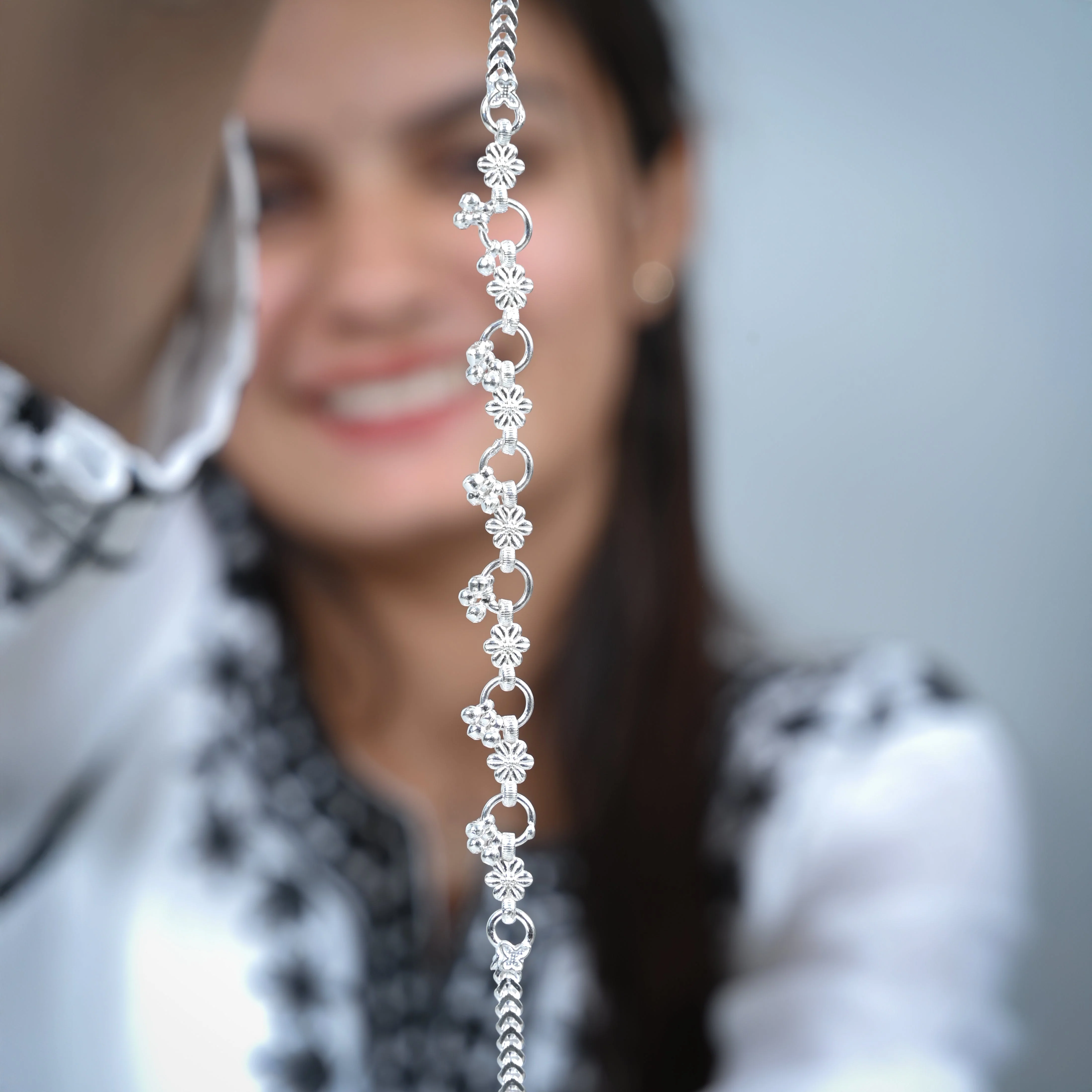Silver Anklet with Flower Links and Traditional Ghungroo - Image 2
