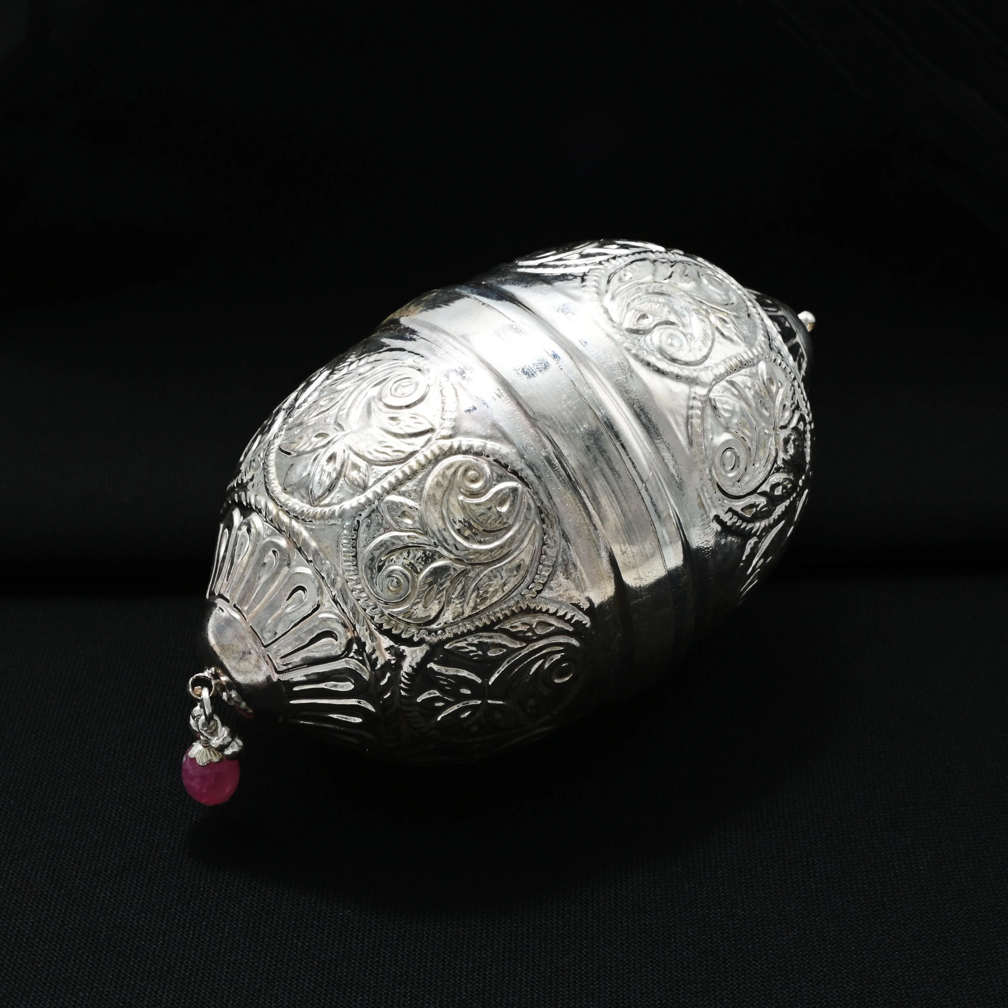 Silver Auspicious Marriage Nariyal - Image 3