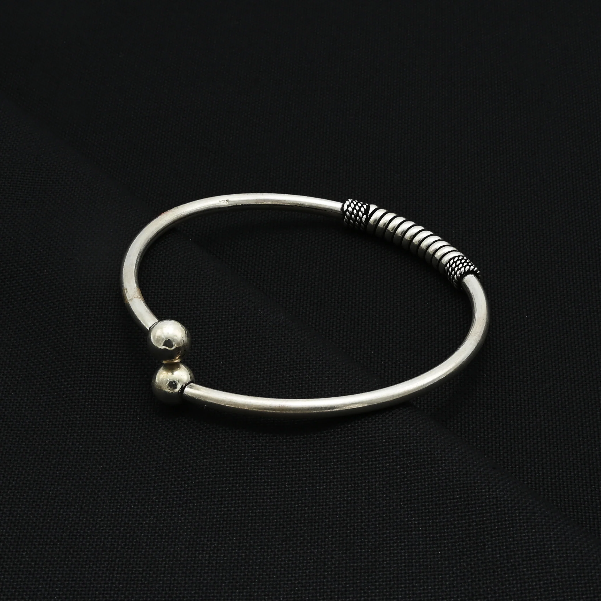 Silver Casual Unique Design Kada