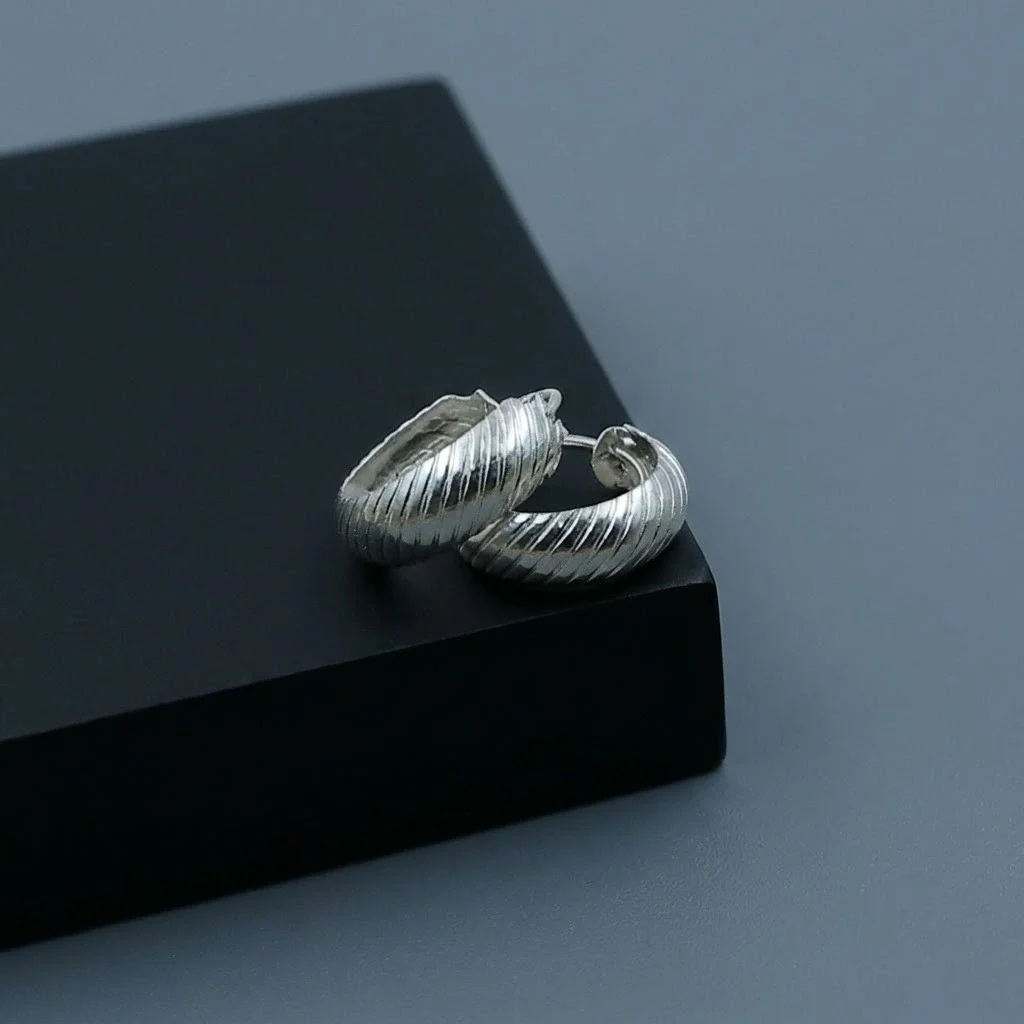 Silver Curved Line Design Earrings for Girls - Image 4
