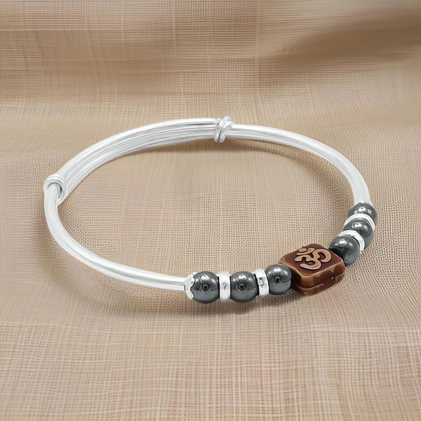 Silver Exclusive Sqaure "ॐ" Symbol Baby Kada - Image 4