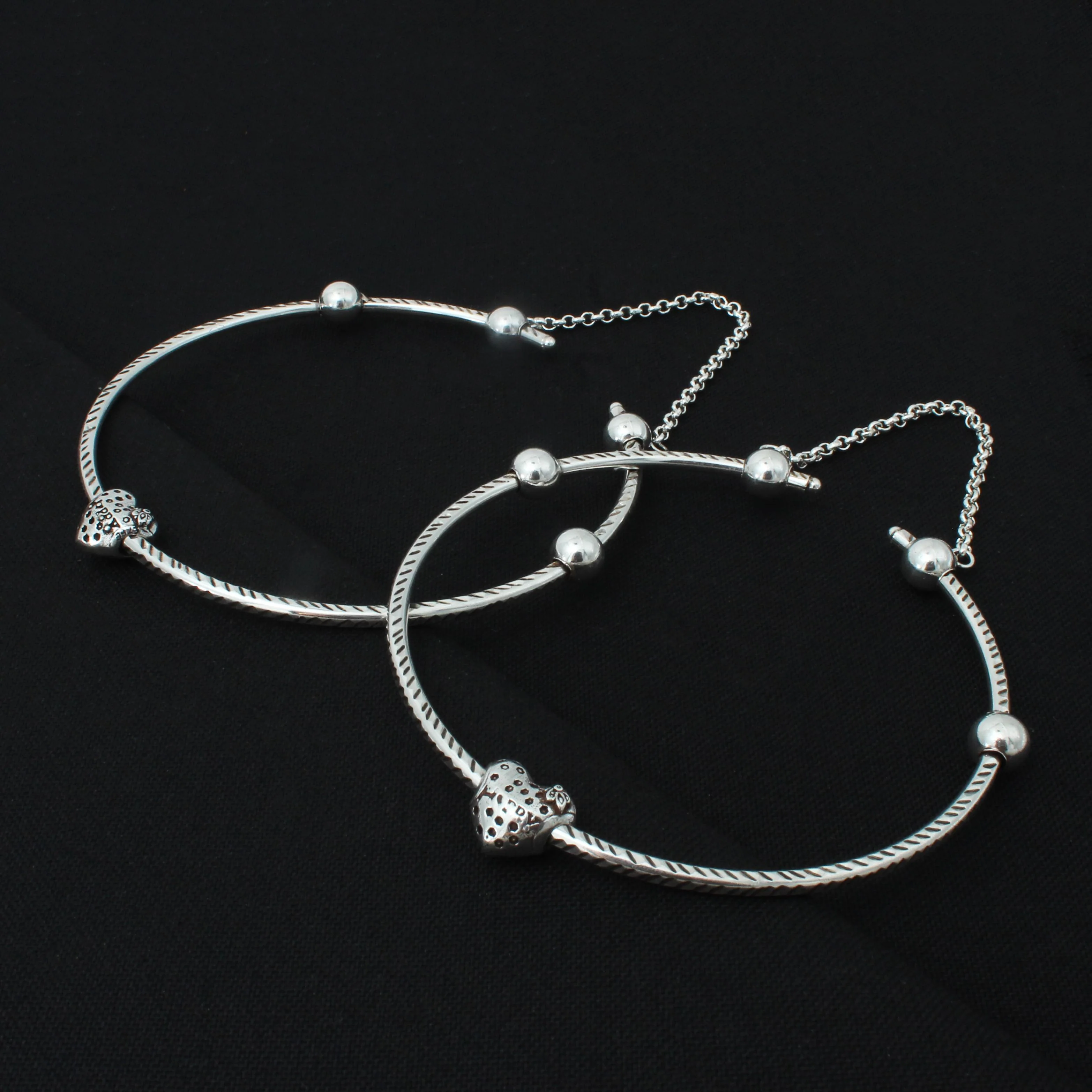 Silver Fashionable Heart Shape Beads Kada Payal - Image 5