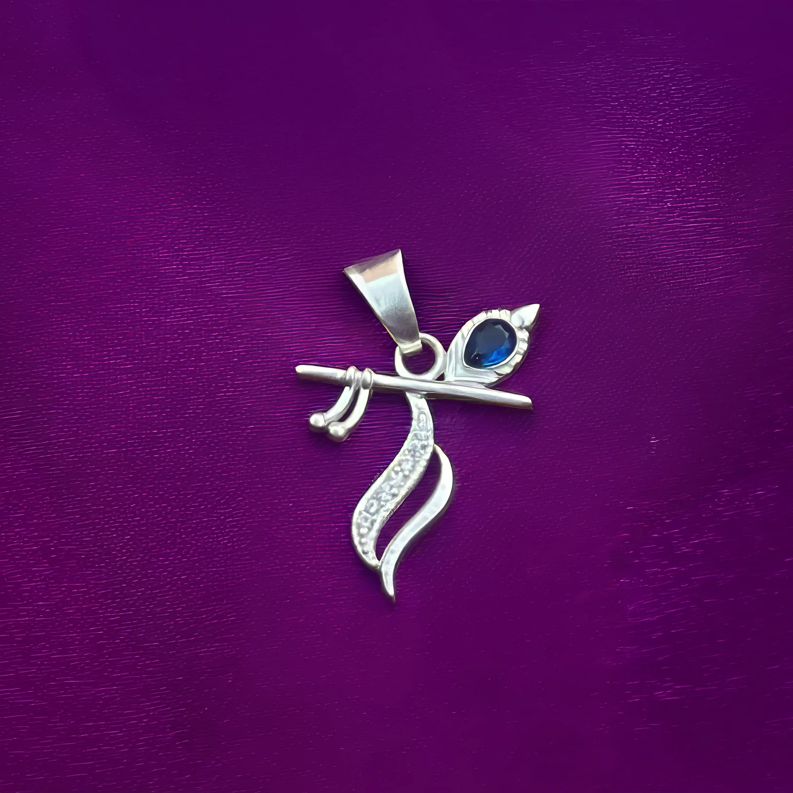 Silver Flute Pendant Intricate Modern Design - Image 6