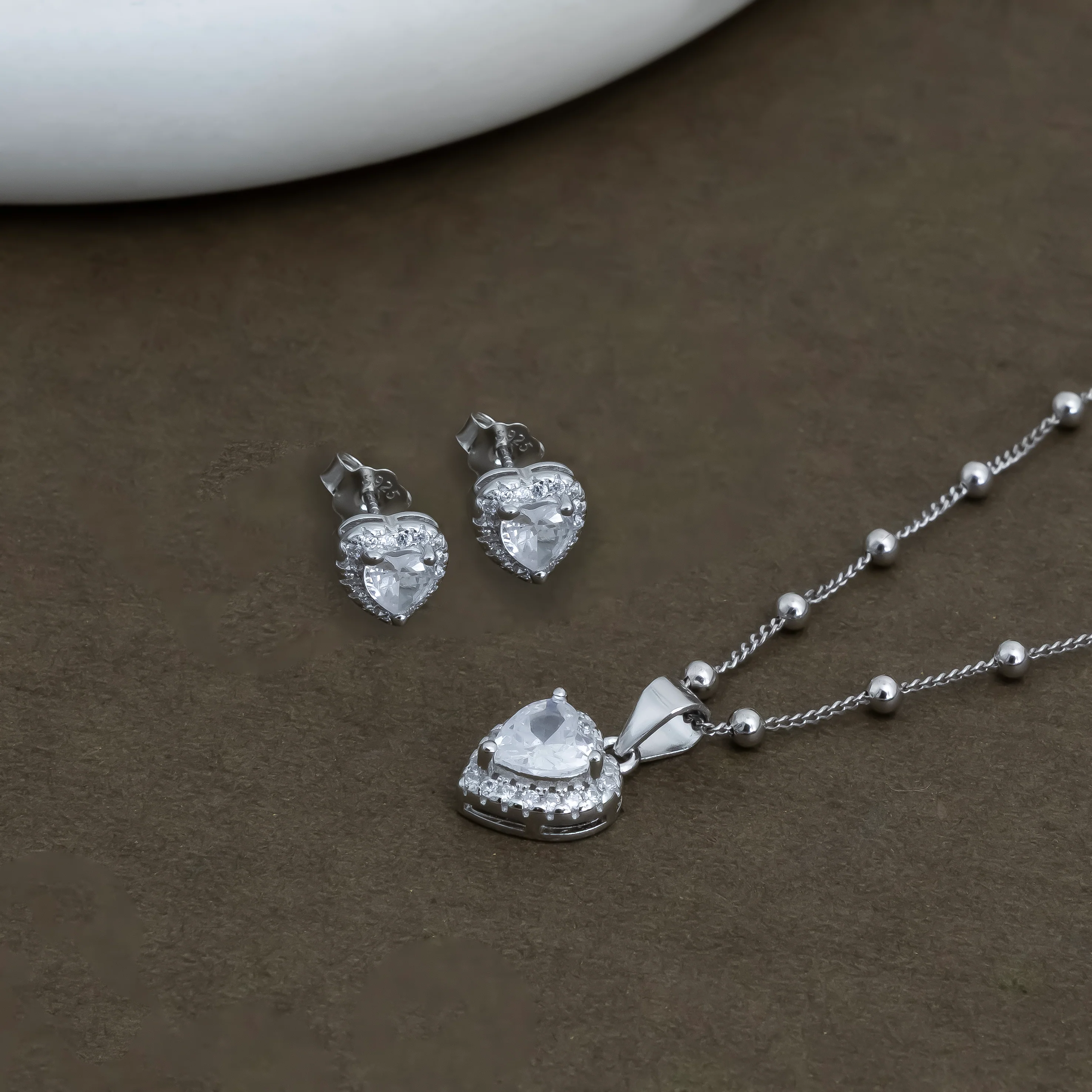 Silver Heart Solitaire Pendant & Earrings Set - Image 3