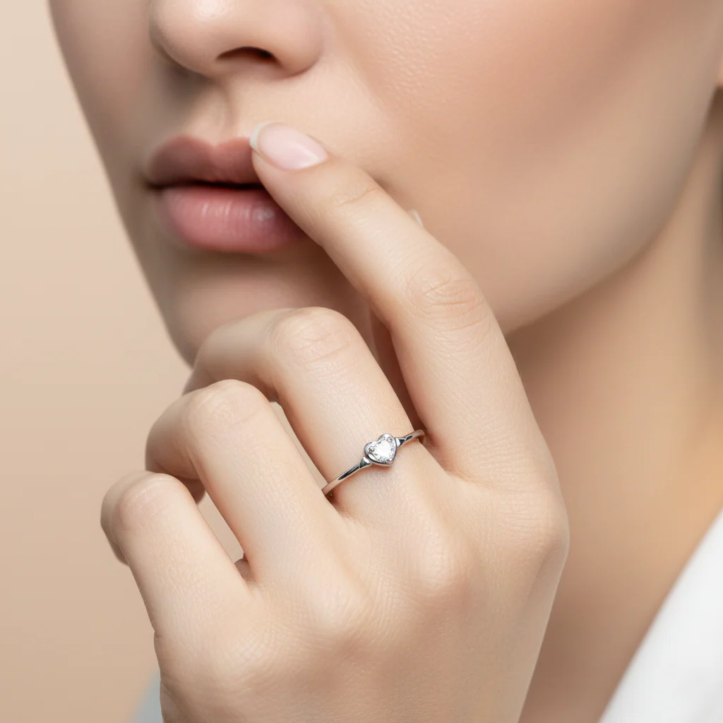 Silver Heart Solitaire Ring for Women - Image 2
