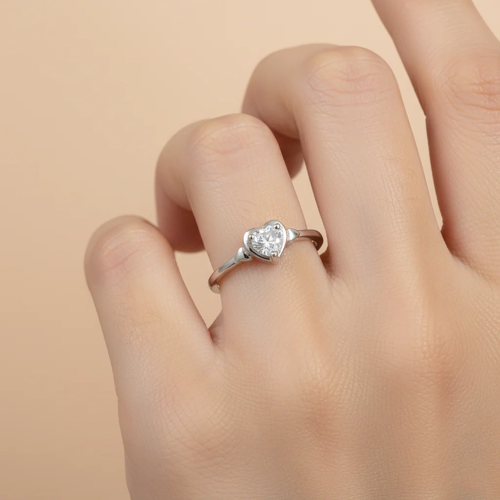 Silver Heart Solitaire Ring for Women - Image 4