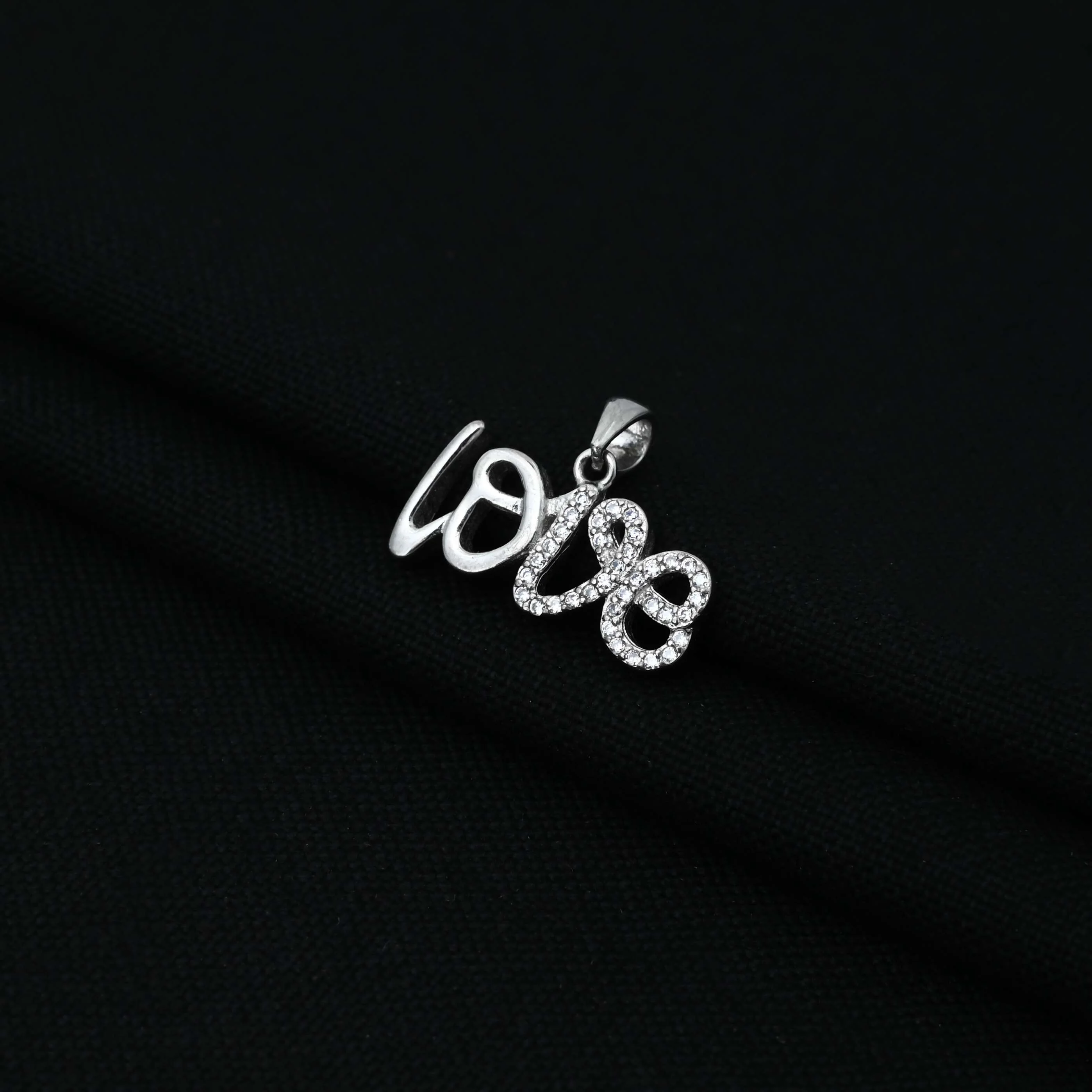 Silver Love Sign Heart Design Pendant - Image 4