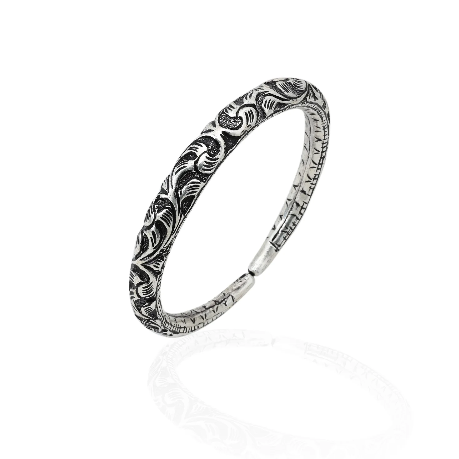 Silver Oxidised Antique Design Girls Kada Payal - Image 3