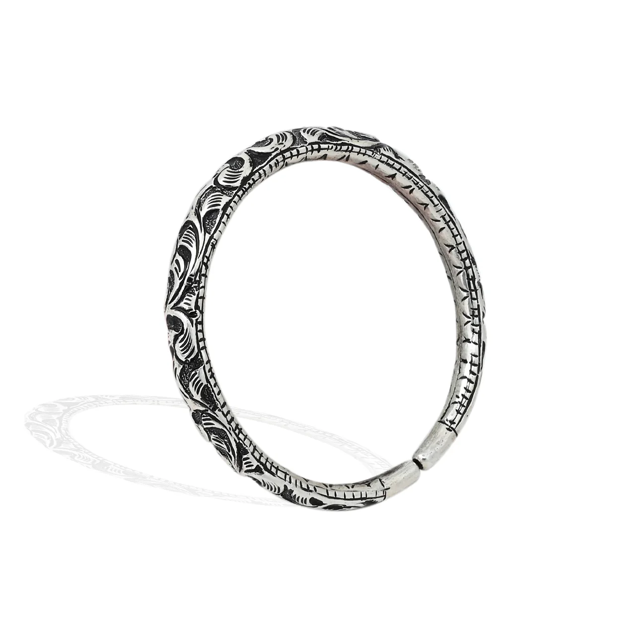 Silver Oxidised Antique Design Girls Kada Payal - Image 4