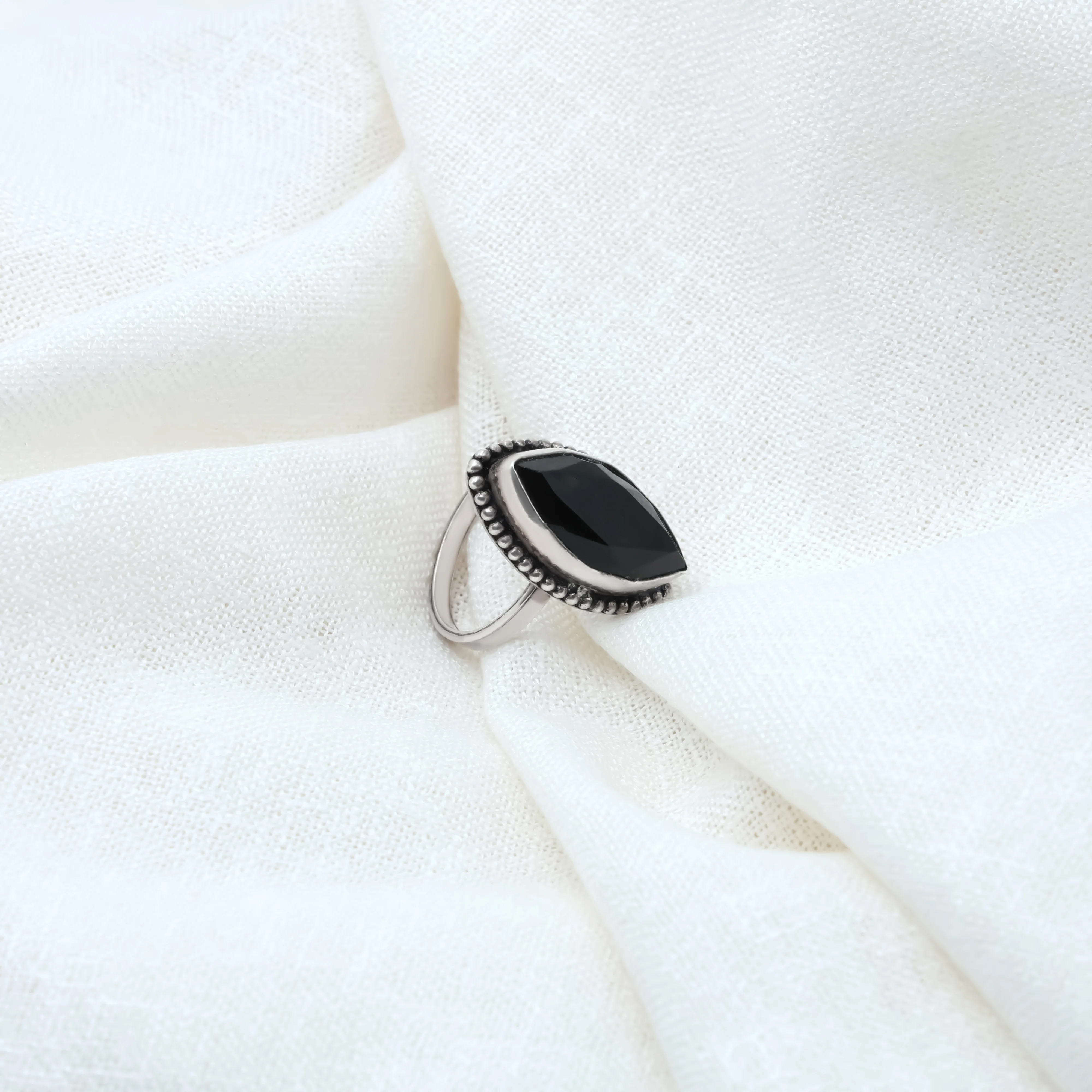 Silver Precious Beady Black Stone Ring - Image 3