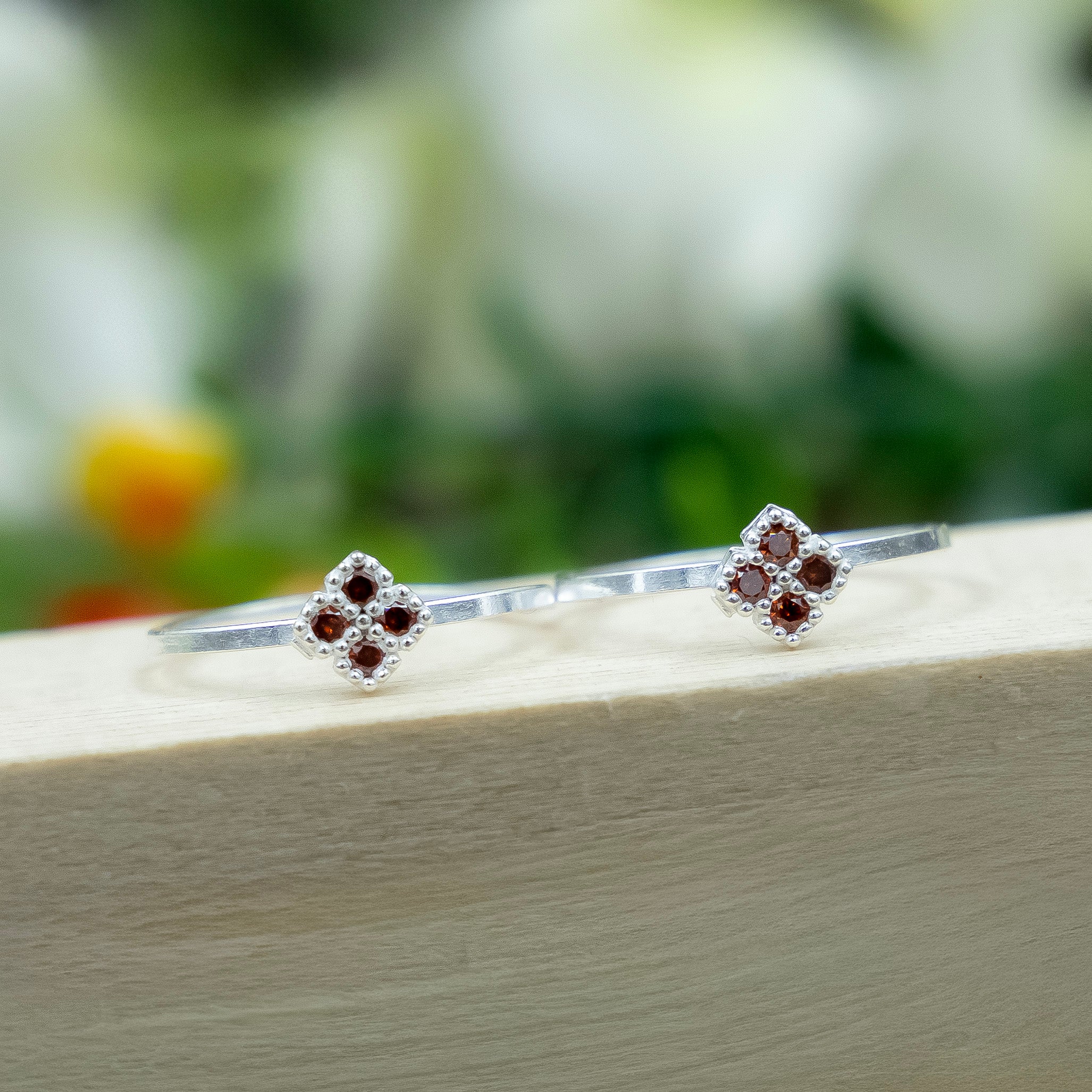 Silver Toe Rings Square Stone Design for Women & Girls - Image 8
