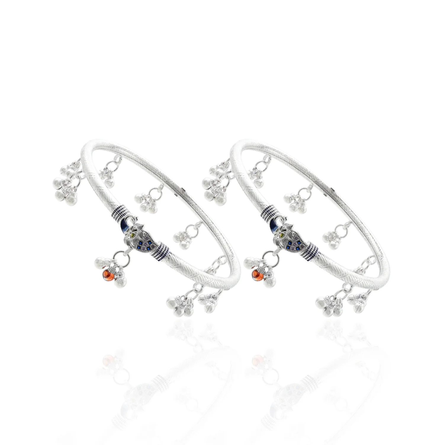 Silver Traditional Symbol Of Peacock Kada Payal - Image 3