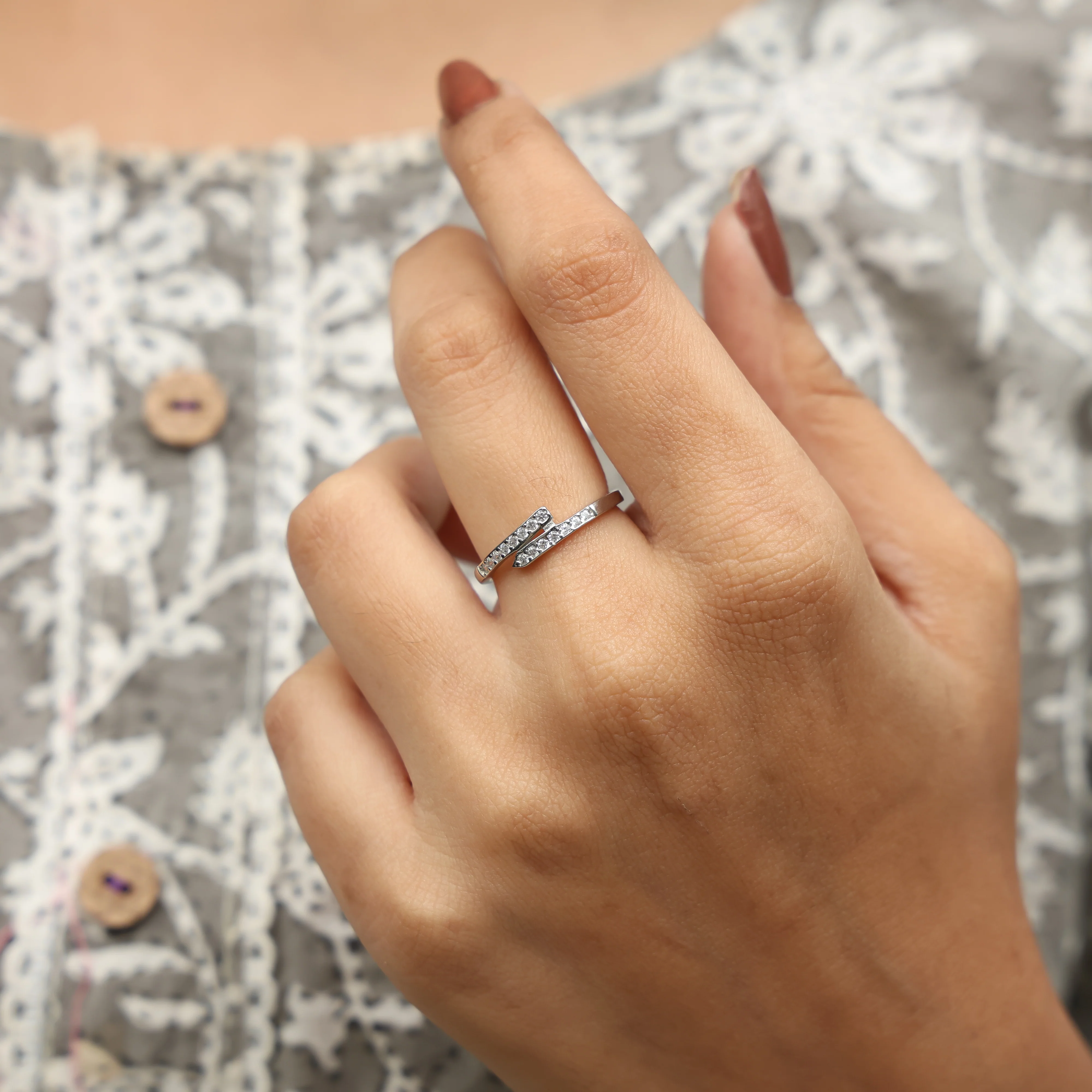 Soulbound Silver Circle Ring - Image 2