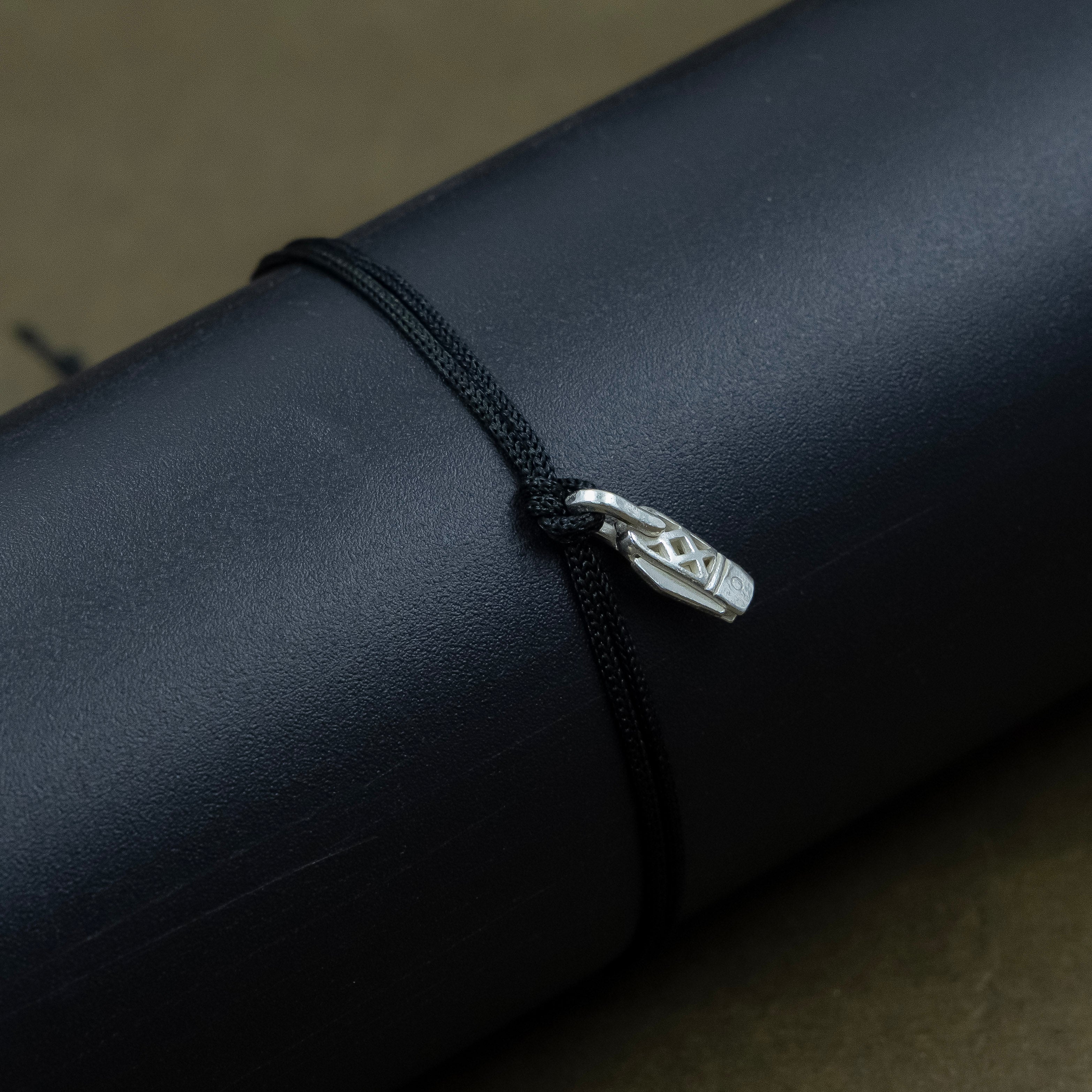 Soulmate Matching Thread Knife(chaku) Bracelet Set - Perfect Boy and Girl Combo. - Image 3