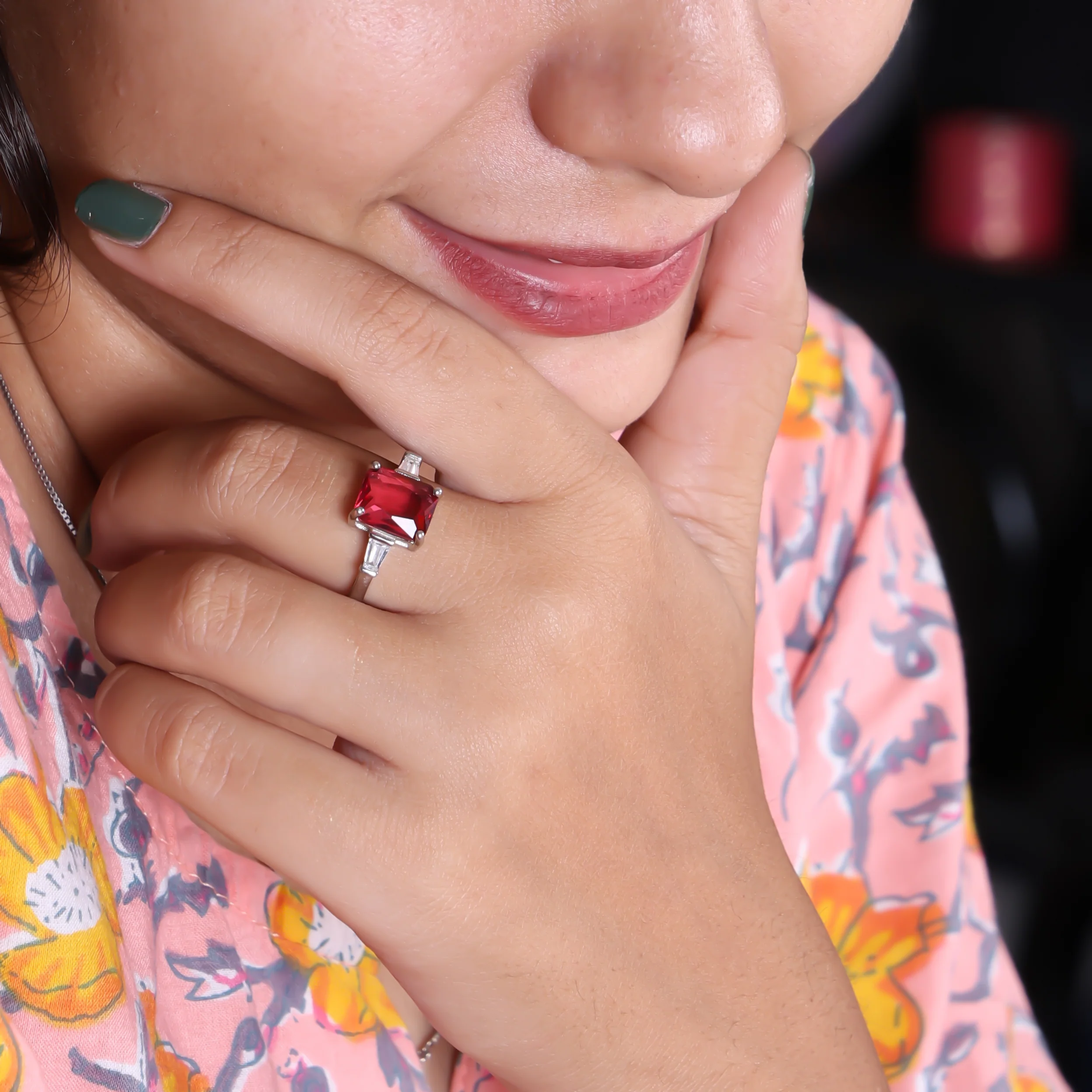 Stylish Pink Gemstone Sterling Silver Ring - Image 4