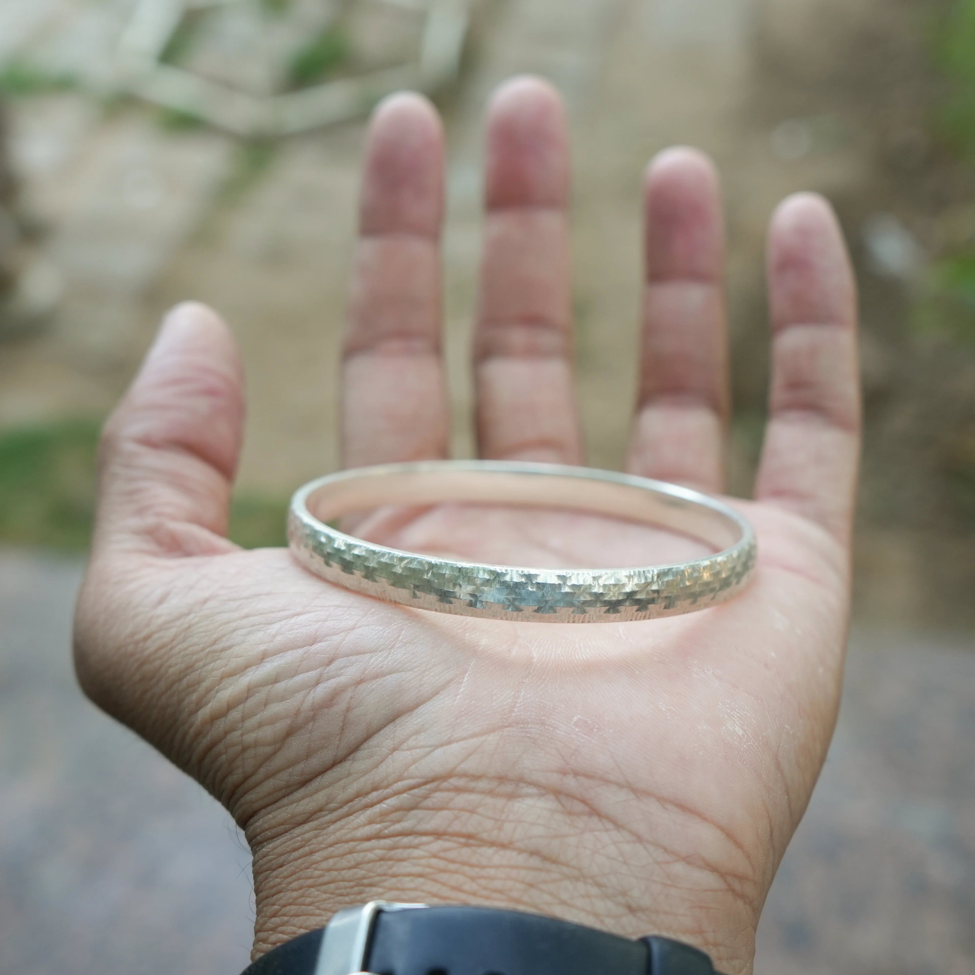 Textured Pixel Pattern Silver Kada - Image 2