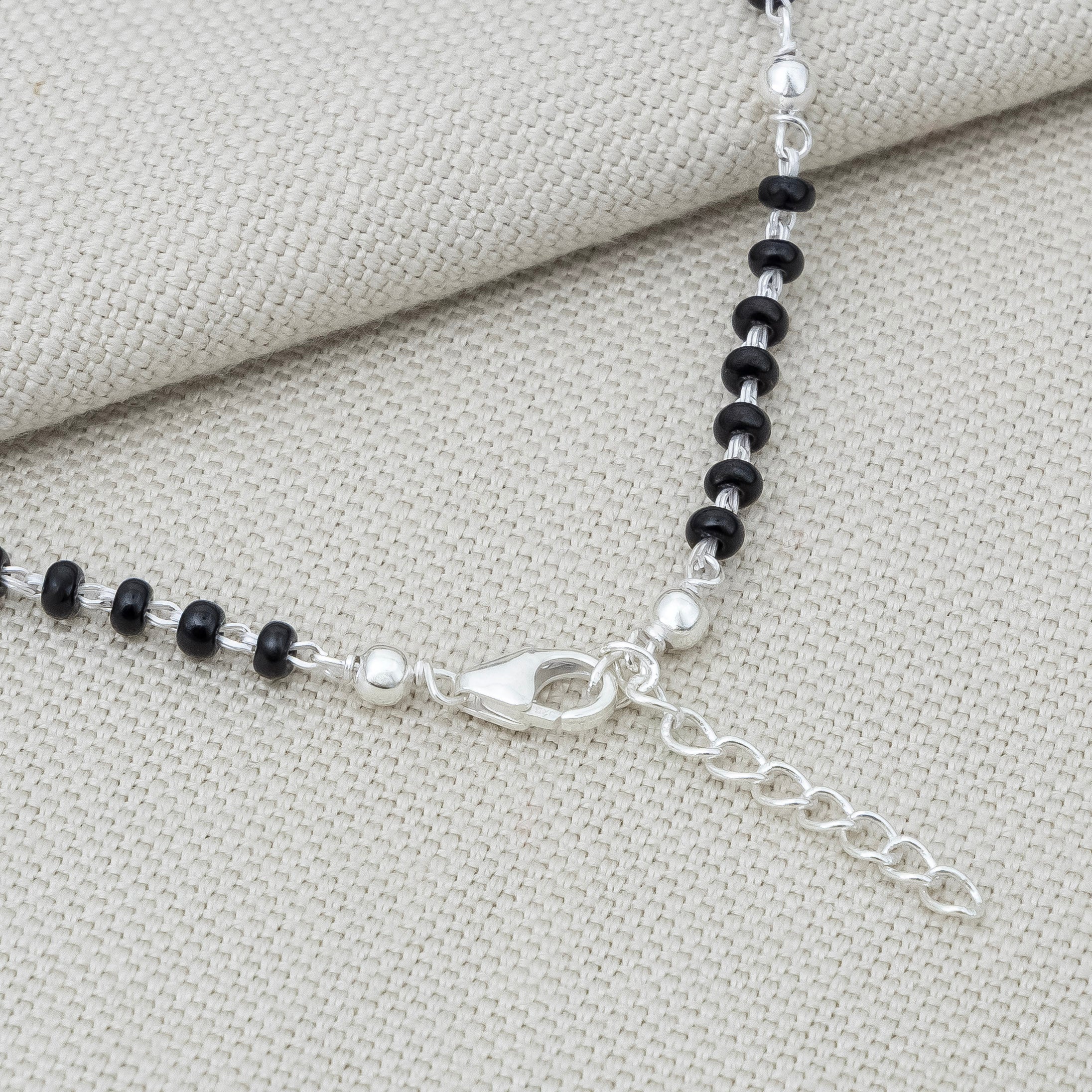 Traditional Mangalsutra Design Black Beads Silver Anklet - Image 8